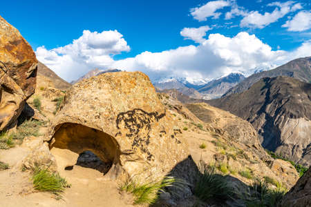 Karimabad Eagle's Nest Picturesque Panoramic View of the Snow Capped Mountains and Landscape on a Sunny Blue Sky Dayの写真素材