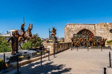 Gaziantep Kalesi Castle Breathtaking Picturesque View of a Soldier Sculptures on a Blue Sky Day in Summerのeditorial素材