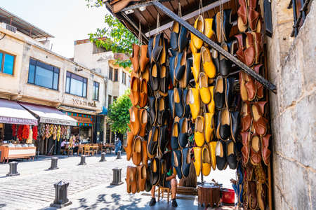 Gaziantep Hanging Shoes at Bazaar Shop Breathtaking Picturesque View on a Blue Sky Day in Summerのeditorial素材