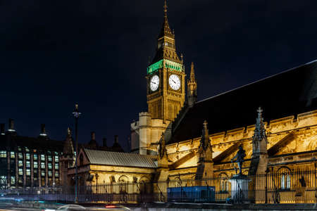 Big ben in the night, Londonの写真素材
