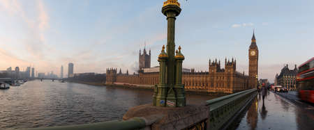 House of Parliament in early winter morning, Londonの写真素材