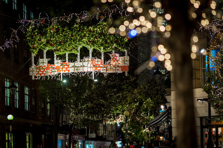 Seven dials at Christmas time in Londonの写真素材