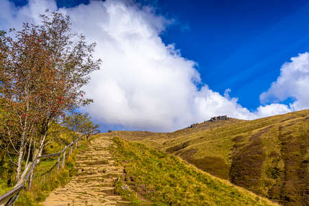 View of View of Jacob's ladder in Peak district, an upland area in England at the southern end of the Pennines, UKの写真素材