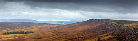 View of Stanage Edge in Peak district, an upland area in England at the southern end of the Pennines, UKの写真素材