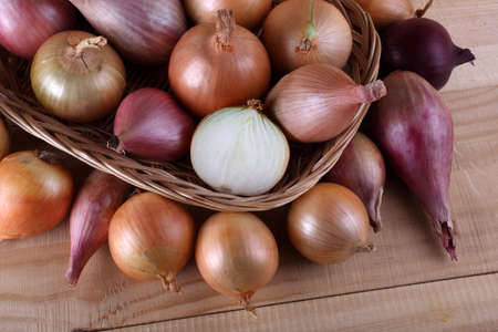 Onions on tableの写真素材