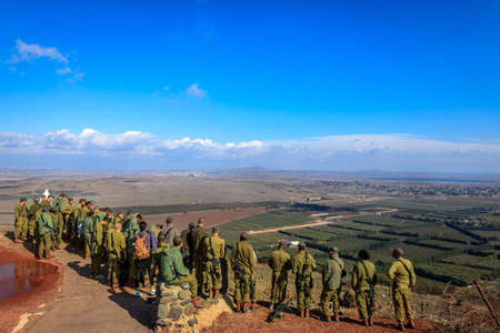 MOUNT BENTAL - NOVEMBER 13: Israeli paratroopers are studying their positions along Israeli-Syria border from the Mount Bental, Israel, November 13, 2012のeditorial素材
