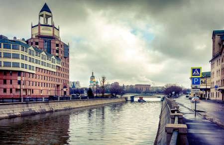Shlyuzovaya naberezhnaya and Bypass Canal in downtown Moscow, Russiaの写真素材
