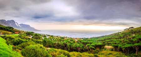 Panoramic view of Camps Bay in Cape Town, South Africaの写真素材