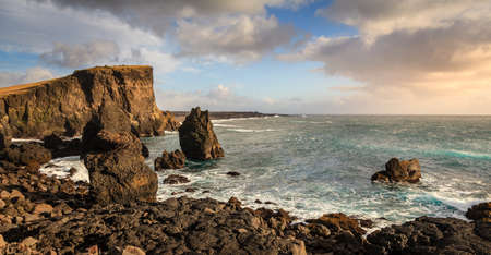 Scenic view of southern coast of Iceland and Northern Atlanticの写真素材