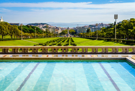 Lisbon, Portugal, October 26, 2016: Scenic view of Lisbon from the observation deck of Park Eduardo VIIのeditorial素材