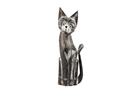 old wooden gray sitting cat statuette isolated on white backgroundの写真素材