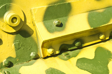 Camouflage colors on tank 