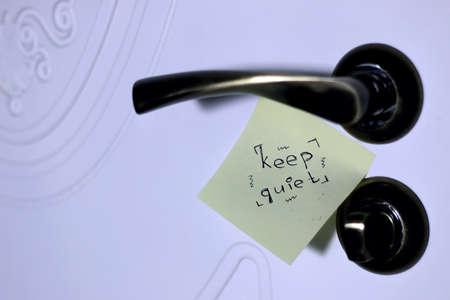 Note by the door Pay Rentの写真素材