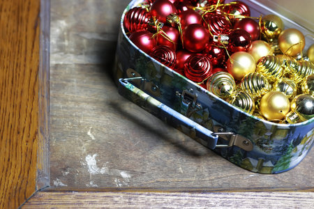 red ball in a boxの写真素材