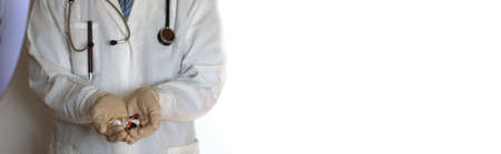 drugs in doctor handの写真素材