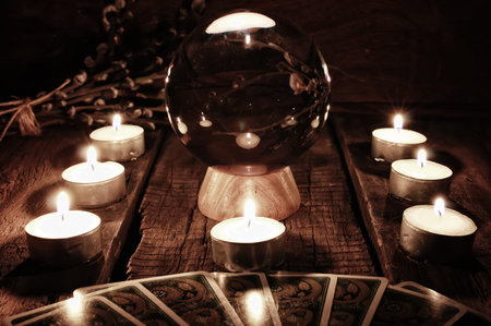 future teller candle divination