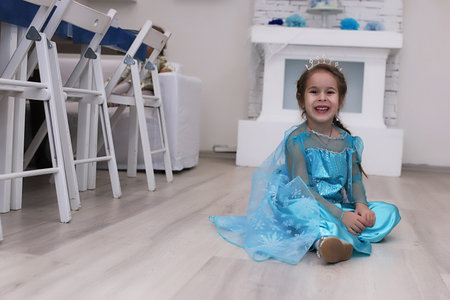 Children play a variety of games atの写真素材