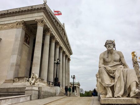 Austria, Vienna, 15/04/2017 Austrian parliament building, Austrian Parliament, cloudy weather, sculptures, work of architectural art, authoritiesのeditorial素材