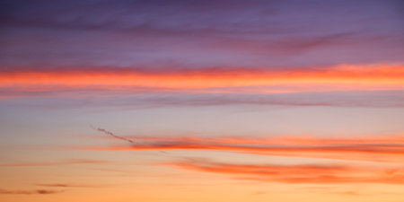 The soft blending of twilight hues creates an inviting atmosphere; great for setting a relaxed mood in spaces.の写真素材