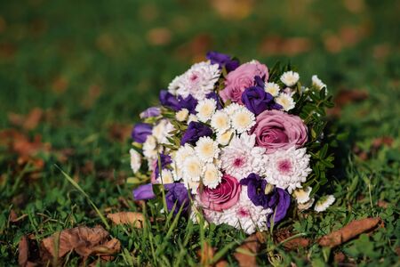 wedding bouquet with pink roses and white chrysanthemums