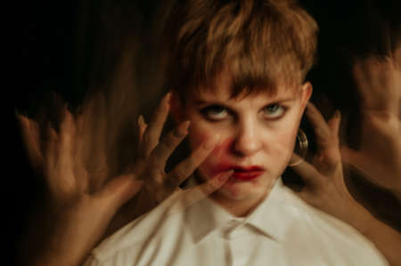 woman is a psychopath with schizophrenia and mental disordersの写真素材