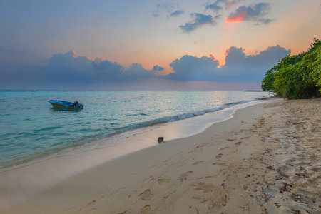 Sunrise on the Indian Ocean coastの写真素材