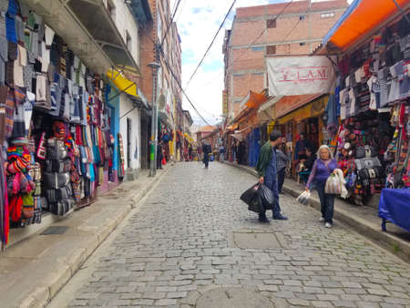LA PAZ, BOLIVIA, DEC 2018: La Paz, Bolivia streets in city center on a bright summer dayのeditorial素材
