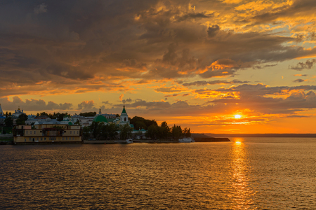 July 5, 2014: Embankment of the Volga River in the city of Cheboksary. Cheboksary. Russia.のeditorial素材