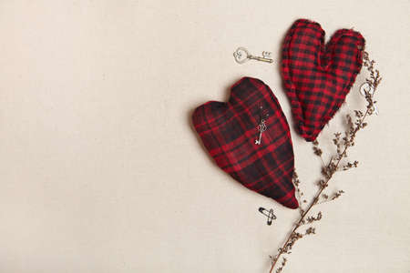 tissue heartshapes.