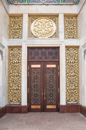 Russia, Moscow, all-Russian exhibition center - March 25, 2020; Beautiful pavilion door at the all-Russian exhibition center. Architecture of the Soviet period.のeditorial素材