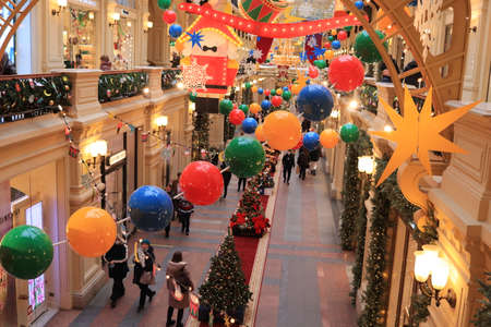 MOSCOW, RUSSIA - DECEMBER 8, 2021. New Year and Christmas decoration of the GUM. Interior of the state depertment store of Moscow.のeditorial素材