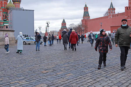 Moscow, Russia. February 23, 2022. People are walking on Red Square. Kremlin.のeditorial素材