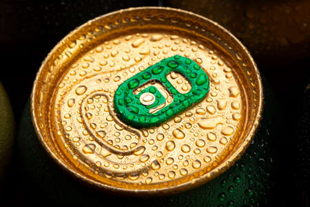 closed can beer, on a can a drop of water. close-up, top view. place for text
の写真素材