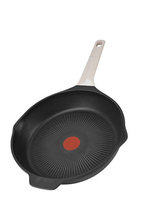 Modern empty cast frying pan with ceramic non-stick coating isolated on white background. Ð¡ookware kitchen tool.  File contains clipping path.の写真素材