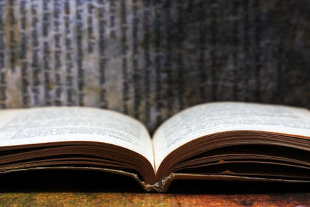 Open book against grunge backgroundの写真素材