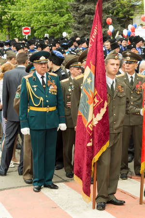 PYATIGORSK, RUSSIA - MAY 9 2014  Victory Day in WWII  Standard-bearers and column of peopleのeditorial素材