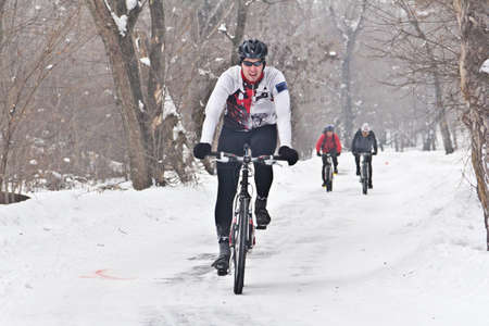 winter cycling   のeditorial素材