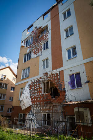 Destruction of Irpin. May, 2022. Irpin, Kyiv region, Ukraine. Russia Ukraine war. Damaged in Irpin after fightingのeditorial素材