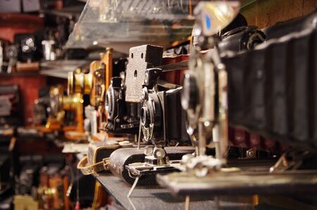 LONDON,UK - 01 DEC 2016 - Vintage cameras in Portobello Marketのeditorial素材