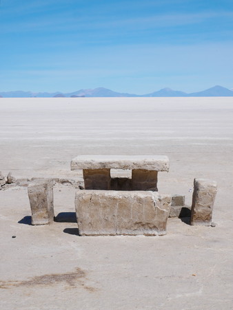 The incredible salt flat of Salar de Uyuni, on the andean altiplano of Bolivia, South Americaの写真素材