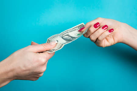 Concept: No thanks! No need to payの写真素材