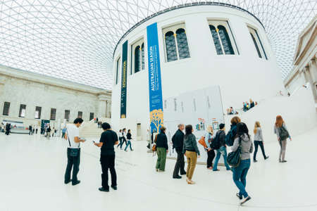 LONDON, UK - OCTOBER 10: British Museum interior on October 10, 2011 in London, UK. Established in 1753 one of the largest in the world.のeditorial素材