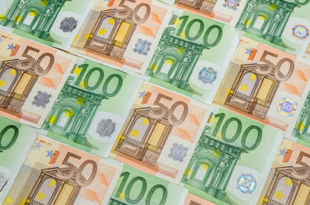 50 and 100 euro bills