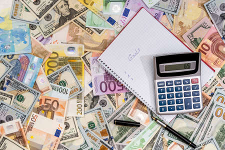 list goals with euro and dollarの写真素材
