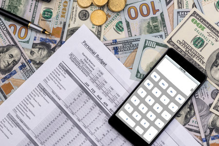 list personal budget 2017, money and calculator, pen.の写真素材