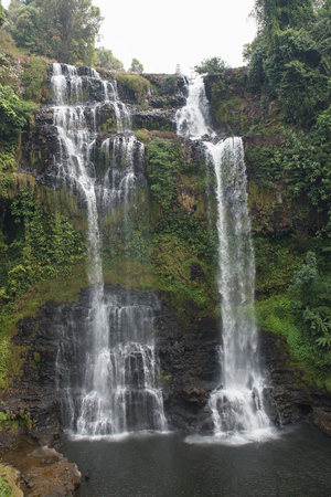 Tad Gneuang Waterfall, Bolaven Plateau, Laos, Asiaの写真素材