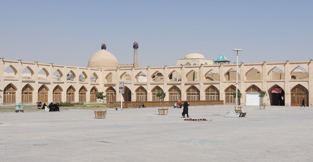 ISFAHAN, IRAN - OCTOBER 12, 2016: Panorama of Meydan-e Imam Ali on October 12, 2016 in Isfahan, Iranのeditorial素材