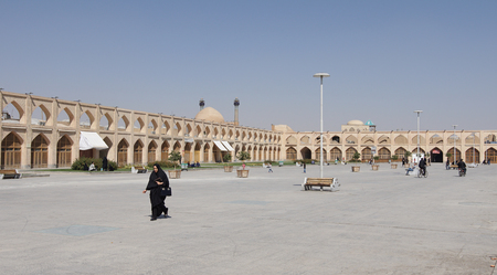 ISFAHAN, IRAN - OCTOBER 12, 2016: Panorama of Meydan-e Imam Ali on October 12, 2016 in Isfahan, Iranのeditorial素材