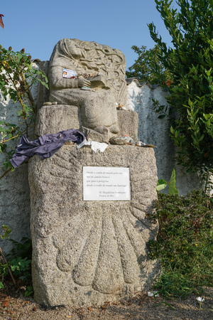 O PORRINO, SPAIN - SEPTEMBER 7, 2017: Pilgrimage memorial on the Camino de Santiago trail between O Porrino and Redondela on September 7, 2017 in Spain, Europeのeditorial素材