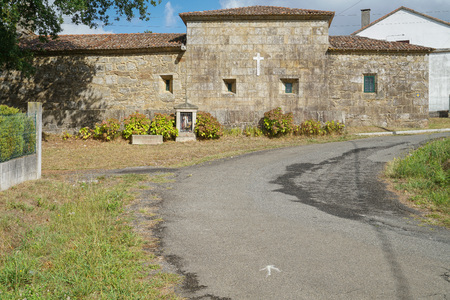 RUA DE FRANCOS, SPAIN - SEPTEMBER 11, 2017: Capela de San Martino on the Camino de Santiago trail on September 11, 2017 in Rua de Francos, Galicia, Spainのeditorial素材
